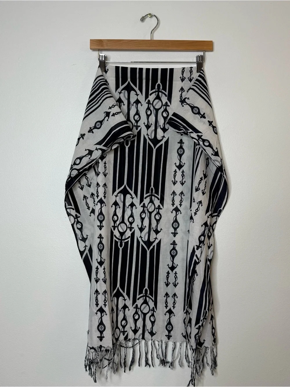 Tory Burch seafaring scarf white and navy nautical anchor pattern fringed edges
